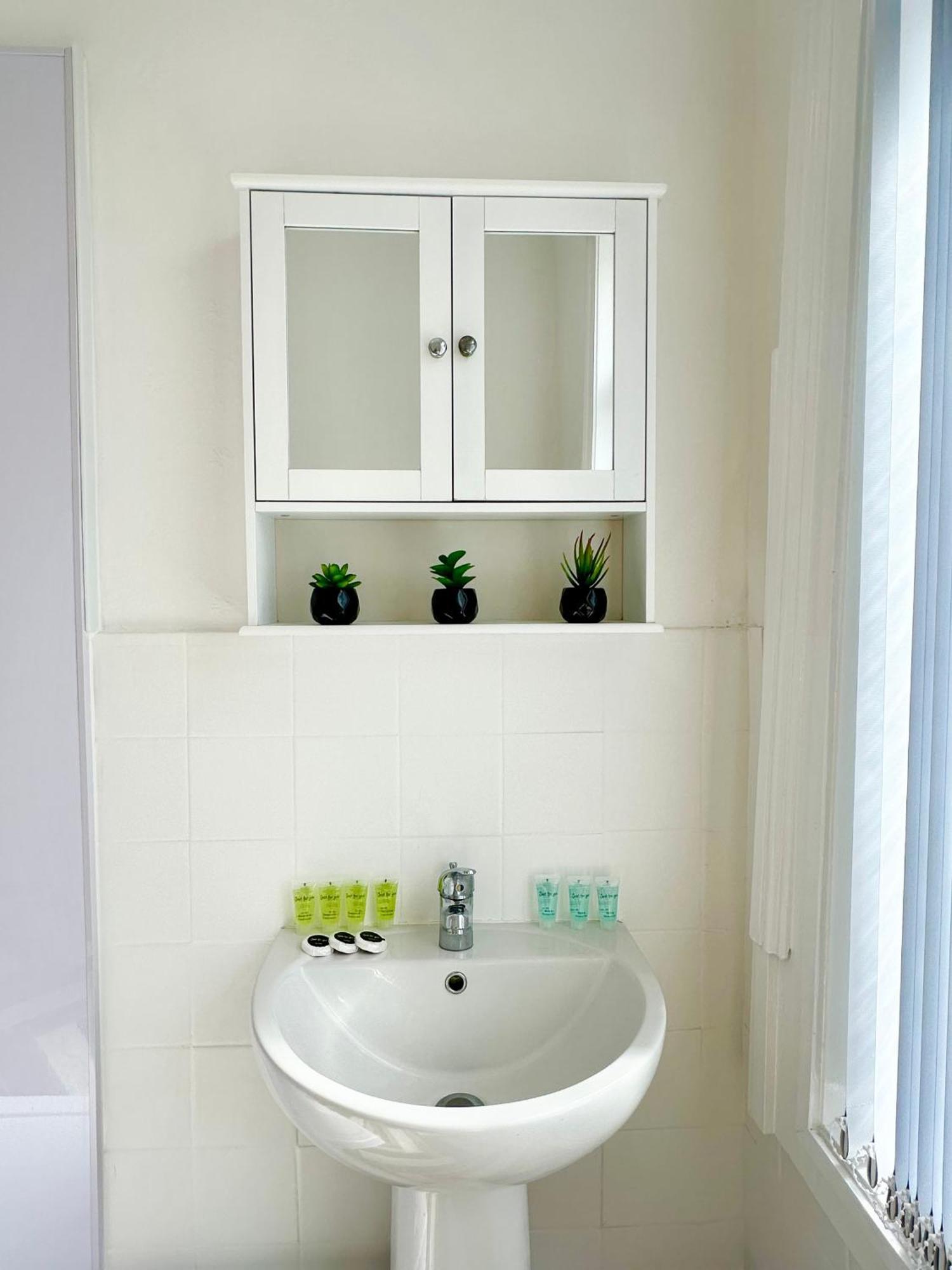 Cosy & Modern 4Bd House Near Anfield Stadium Villa Liverpool Exterior foto